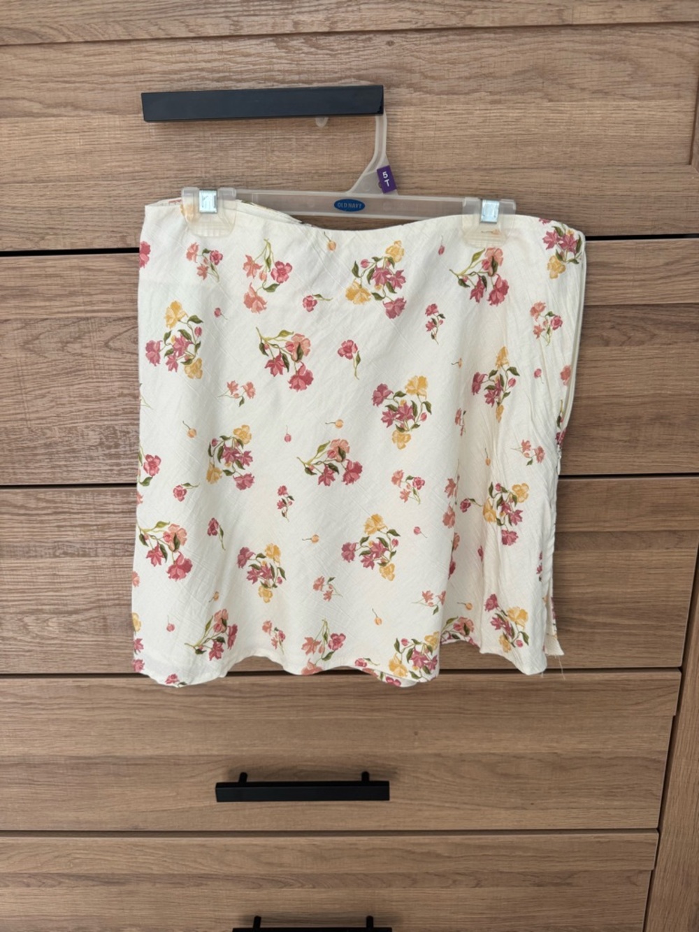 Princess Polly Floral Cream Mini Skirt with Pink & Yellow Bouquet Print